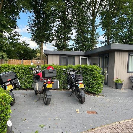 Chalet Moderna Putten Esterno foto